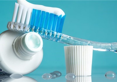 Il dentifricio, un prezioso alleato per combattere la carie