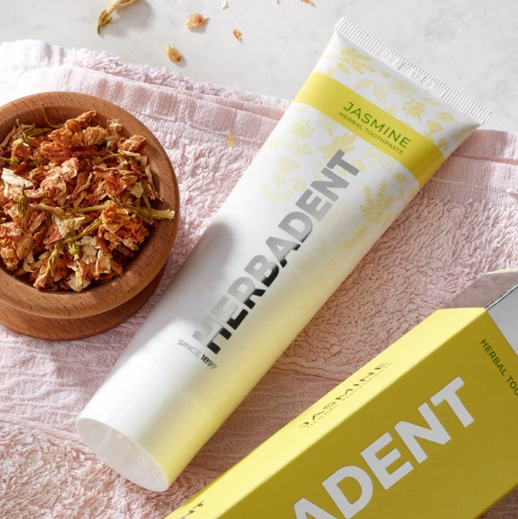 Herbadent Dentifricio alle Erbe Fusion Gusto Gelsomino 75g